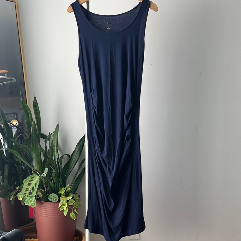 Isabel Maternity by Ingrid & Isabel Navy Dress sleeveless M